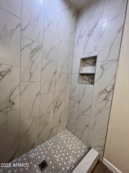 EF5CF4AC-EB1B-4555-814B-7CE63AE63A5E