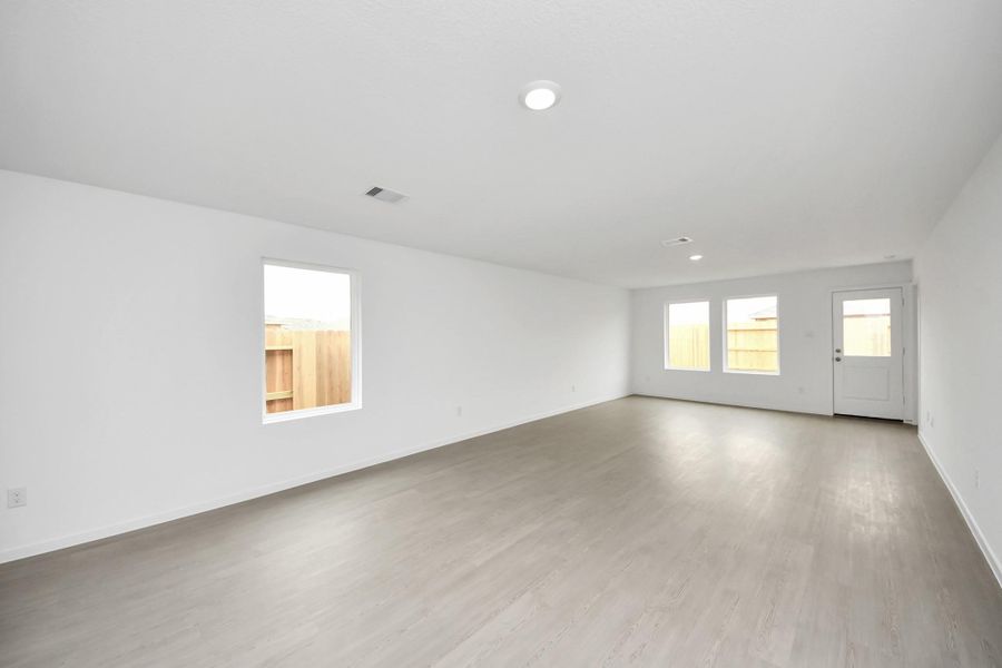 Spacious, unfurnished interior of a new home in Anniston, Katy (Image 15). Spacious, unfurnished interior of a new home in Anniston, Katy (Image 15).