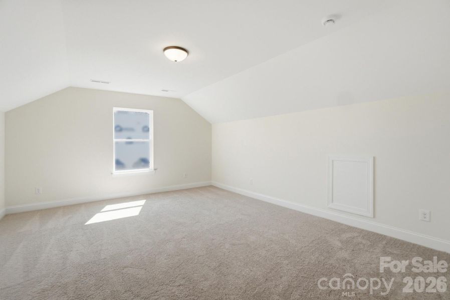 3rd floor Bedroom