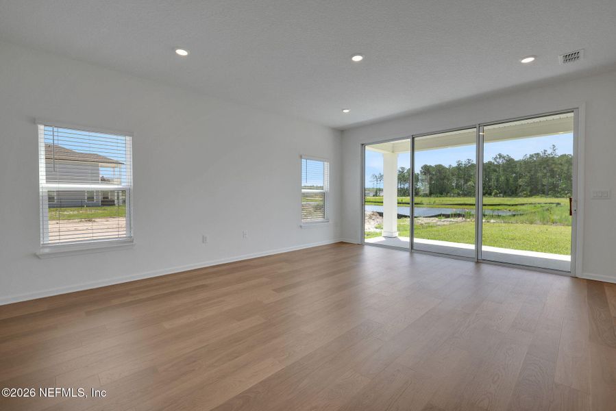 Spacious, unfurnished interior of a new home in Brook Forest, St. Augustine (Image 46).