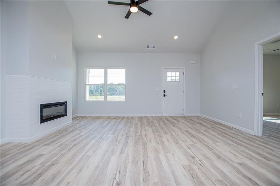 Spacious, unfurnished interior of a new home in , Carrollton (Image 25). Spacious, unfurnished interior of a new home in , Carrollton (Image 25).