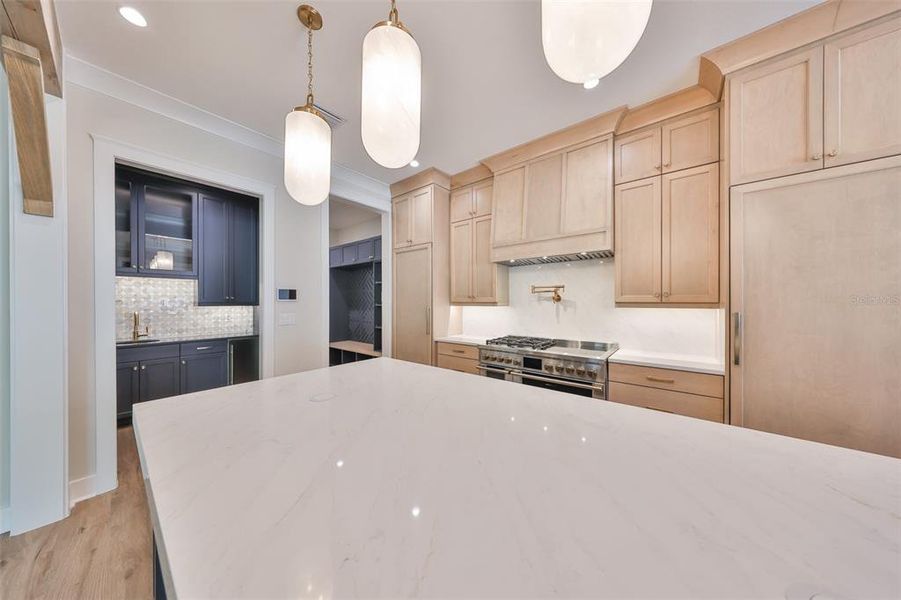 Furnished interior view inside a new home in , Tampa (Image 30).