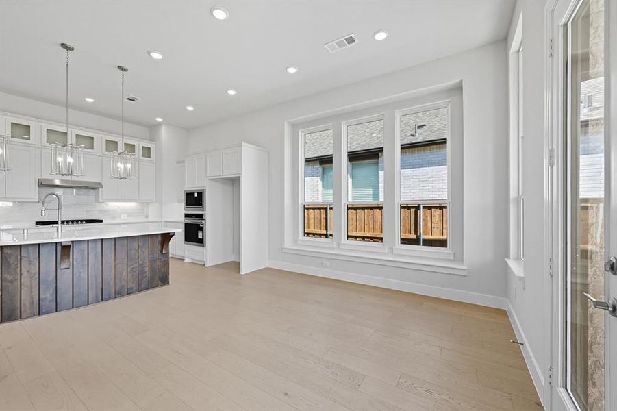 Image 28 of a home in Trinity Falls.