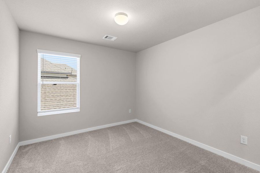 Spacious, unfurnished interior of a new home in Cypresswood Landing, Humble (Image 14).