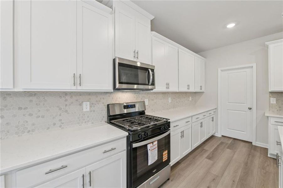Furnished interior view inside a new home in Preserve at Mountain Creek, Pendergrass (Image 12). Furnished interior view inside a new home in Preserve at Mountain Creek, Pendergrass (Image 12).