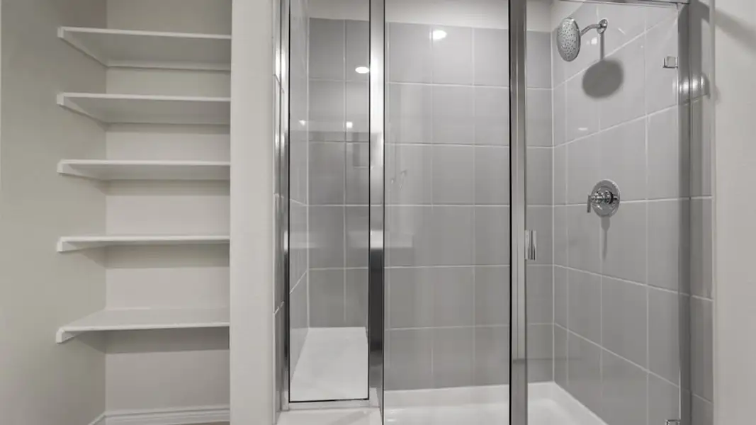 Close-up of interior finishes inside a home in Elevon, Lavon (Image 14).