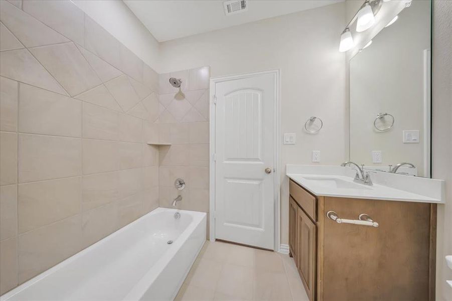 Furnished interior view inside a new home in Liberty Pointe, Gainesville (Image 5).
