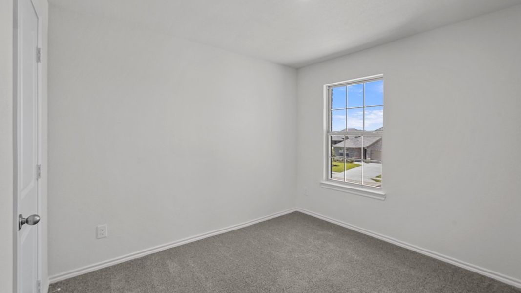 Representative unfurnished interior of a home built from the Midland by D.R. Horton in Labein Villas, Greenville (Image 15).