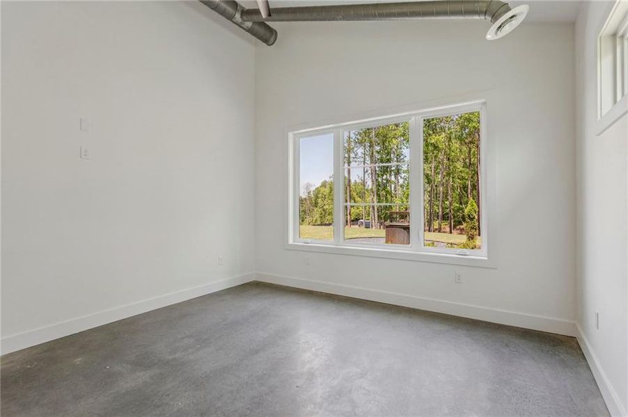 Spacious, unfurnished interior of a new home in , Marietta (Image 36).