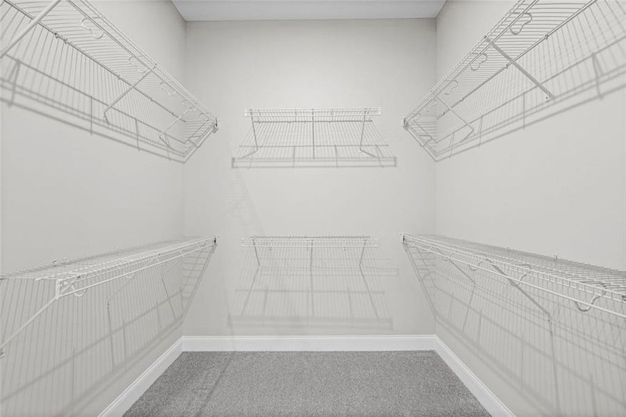 Spacious, unfurnished interior of a new home in Governor’s Preserve, Canton (Image 39).
