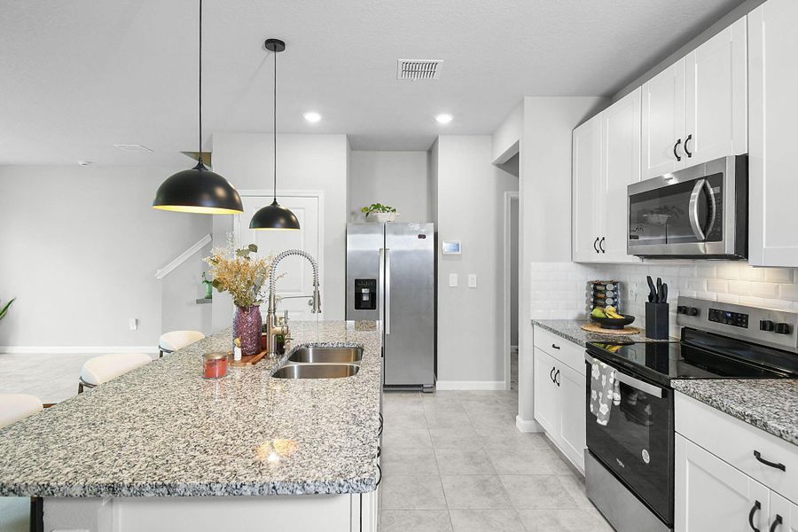 Furnished interior view inside a new home in Edgewater Pointe, Stuart (Image 17).
