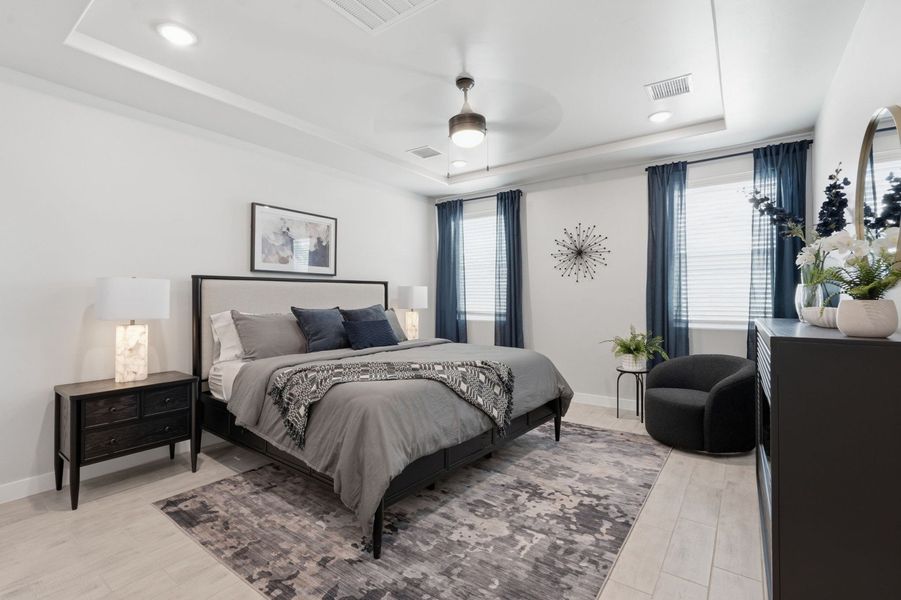 Representative furnished interior of a home built from the Santa Rosa by Hakes Brothers in Paseo Del Este, El Paso (Image 17).