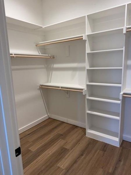 Spacious, unfurnished interior of a new home in , Fort Worth (Image 29).