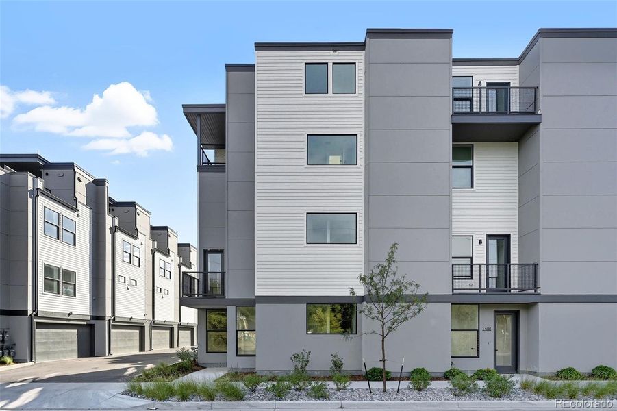 Image 44 of a home in .