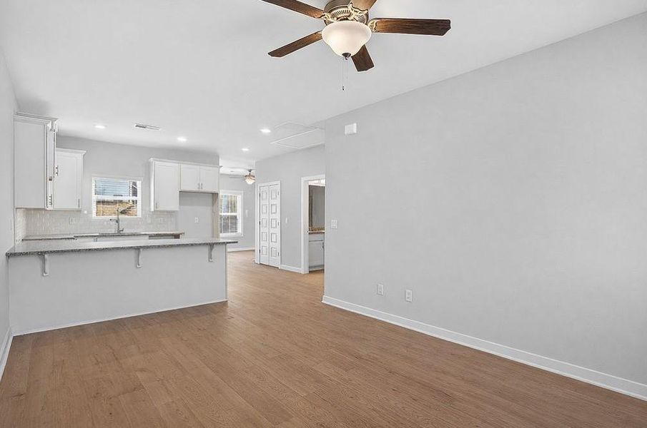 Spacious, unfurnished interior of a new home in , Fayetteville (Image 10).