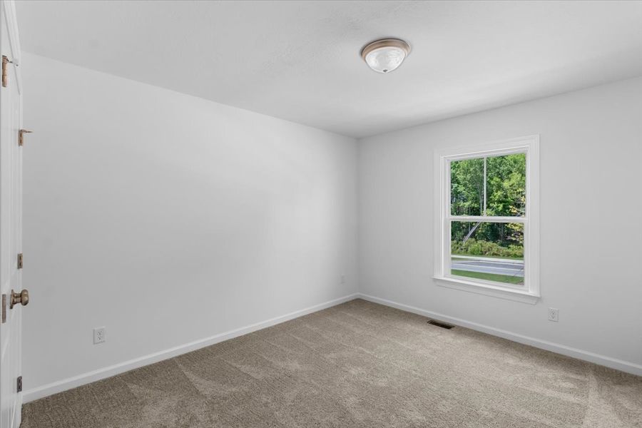 Spacious, unfurnished interior of a new home in Tillery Park, Grovetown (Image 20).