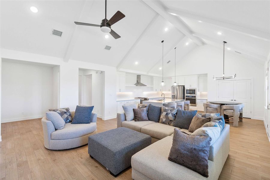 Furnished interior view inside a new home in River Ranch Estates, Dayton (Image 15).