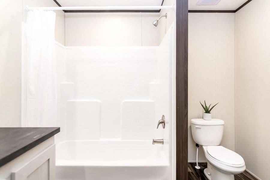 Image 41 of a home in .