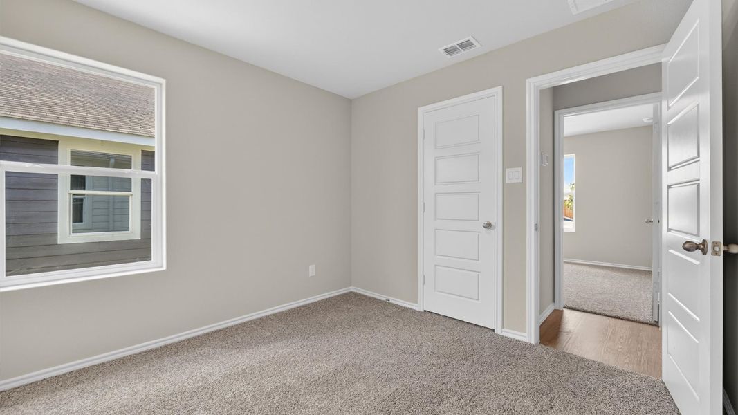 Spacious, unfurnished interior of a new home in Monarch at the Meadows, Ponder (Image 26).