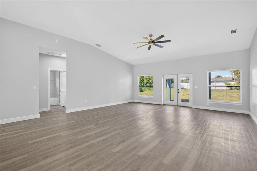 Spacious, unfurnished interior of a new home in , Ormond Beach (Image 23).
