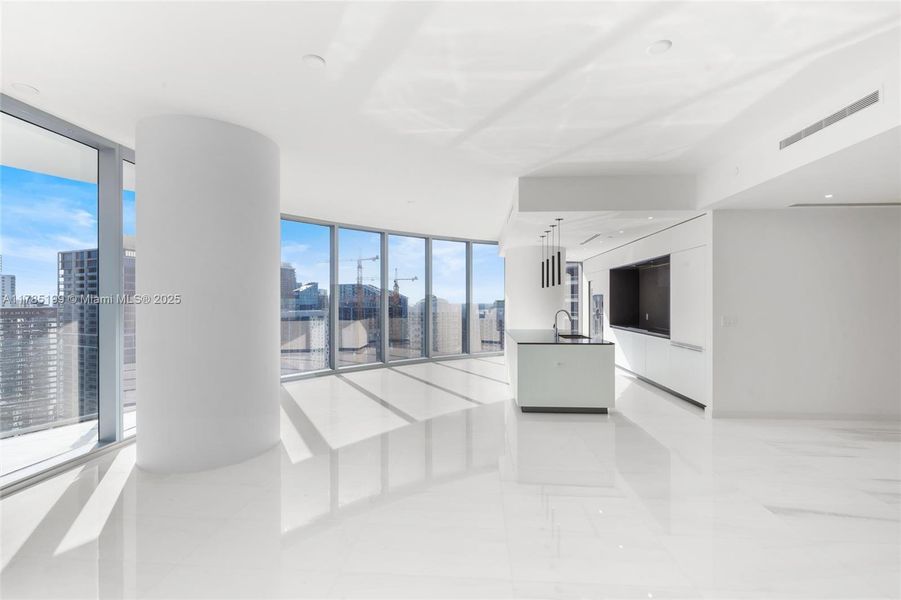 Spacious, unfurnished interior of a new home in Aston Martin Residences, Miami (Image 42). Spacious, unfurnished interior of a new home in Aston Martin Residences, Miami (Image 42).