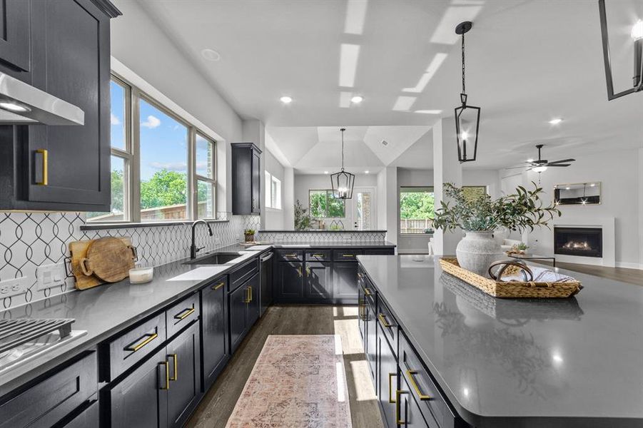 Furnished interior view inside a new home in South Pointe Manor Series, Mansfield (Image 17). Furnished interior view inside a new home in South Pointe Manor Series, Mansfield (Image 17).