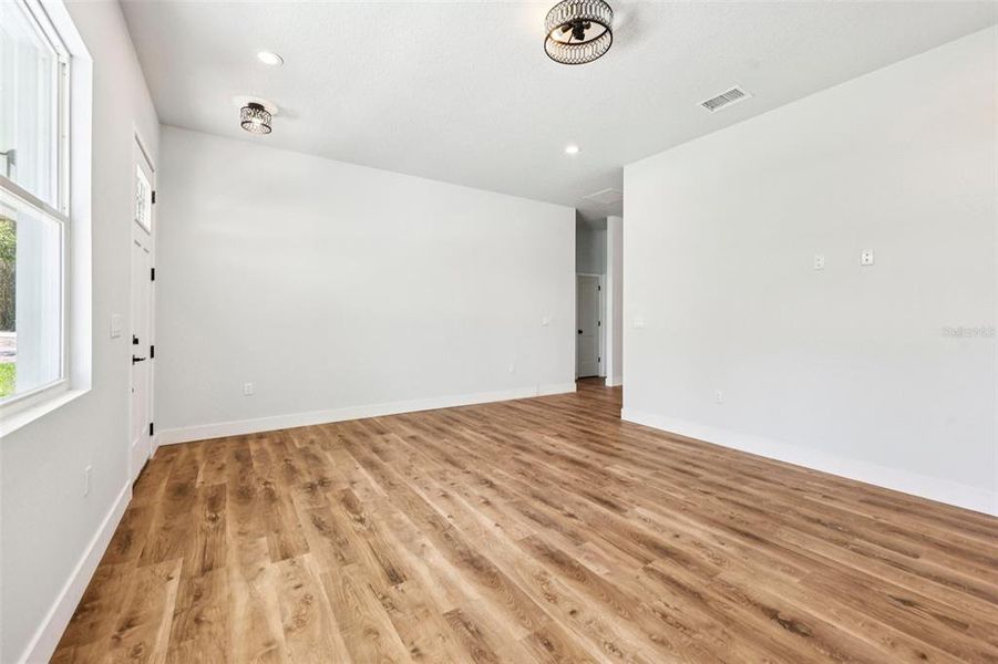 Spacious, unfurnished interior of a new home in , Deland (Image 19). Spacious, unfurnished interior of a new home in , Deland (Image 19).
