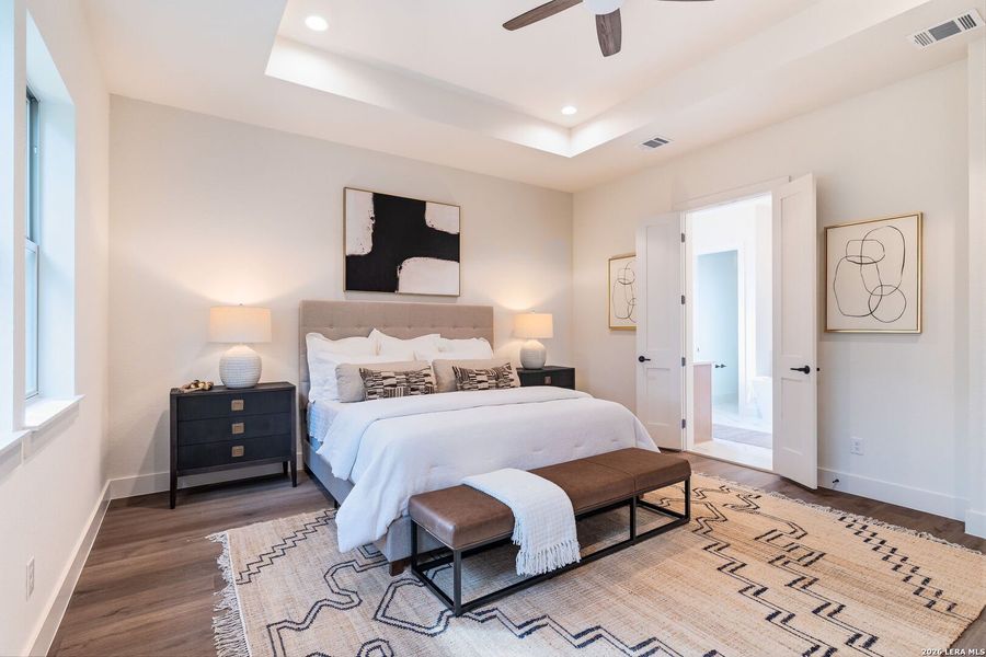 Furnished interior view inside a new home in , New Braunfels (Image 6).