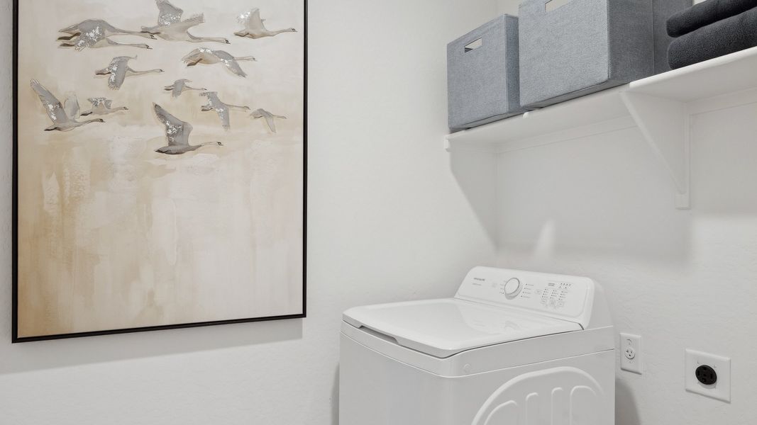 Representative interior finishes for a home built from the Mirage by D.R. Horton in The Buttes at Mystic, Peoria (Image 25).