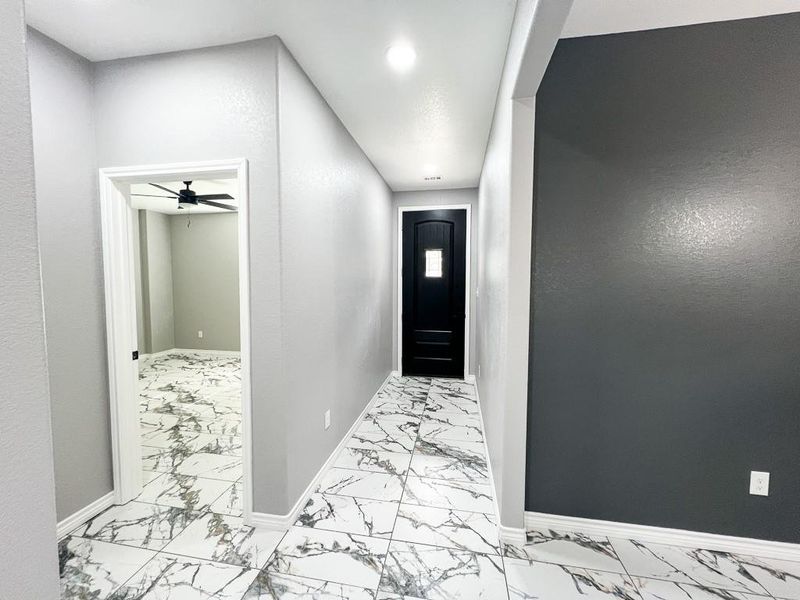 Entry Way and Master Suite Entrance Entry Way and Master Suite Entrance