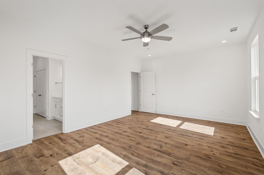 2,526sf New Home in Smyrna, TN.  - Slide 20