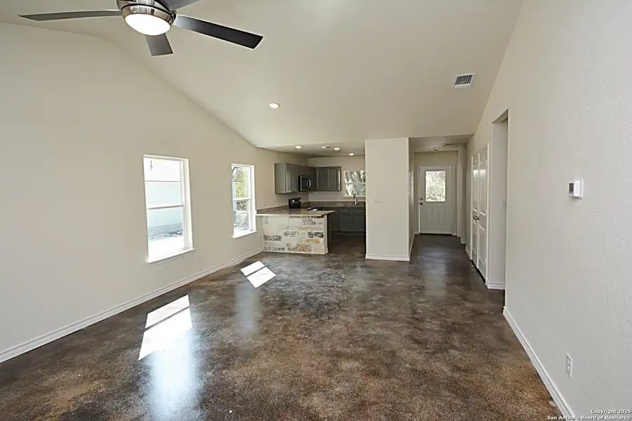 Spacious, unfurnished interior of a new home in , Spring Branch (Image 7).