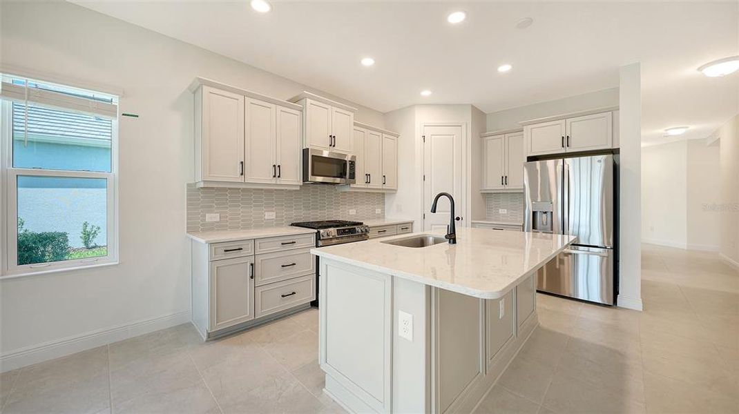 Furnished interior view inside a new home in Palmera, Venice (Image 11).