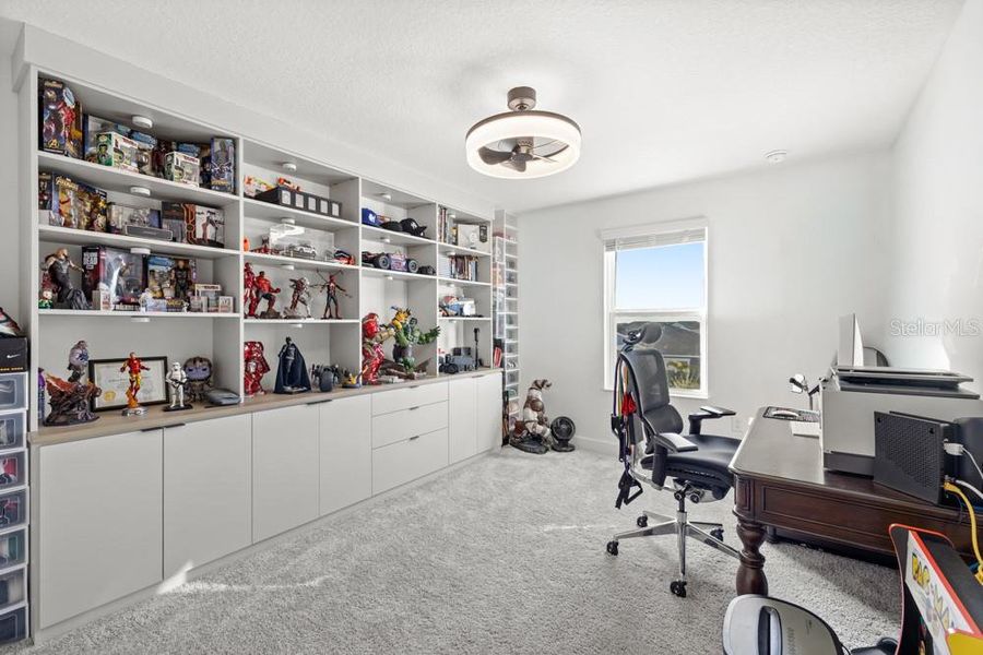 Furnished interior view inside a new home in , Davenport (Image 34). Furnished interior view inside a new home in , Davenport (Image 34).