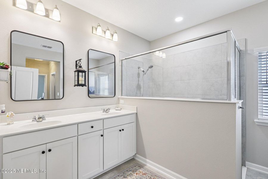 Furnished interior view inside a new home in Tributary, Yulee (Image 9). Furnished interior view inside a new home in Tributary, Yulee (Image 9).