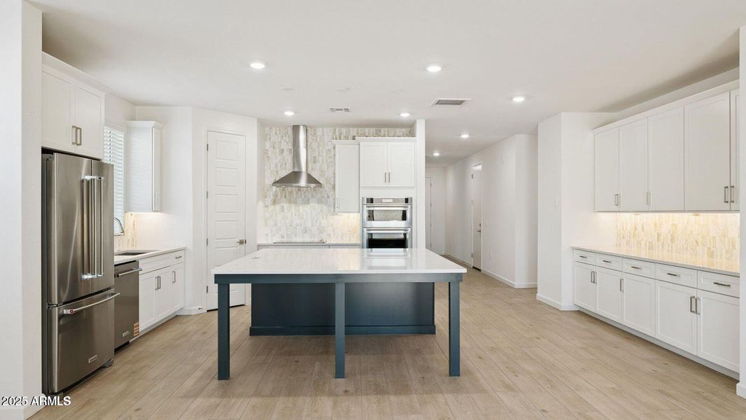 Lot 6 kitchen Lot 6 kitchen