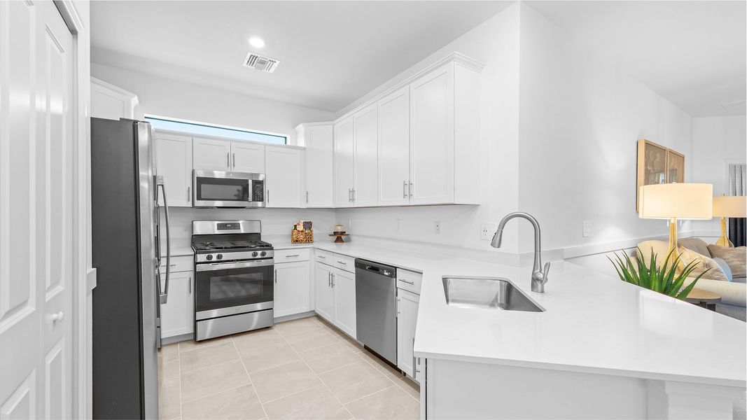 9282 Orchid Kitchen 3of3 Base3