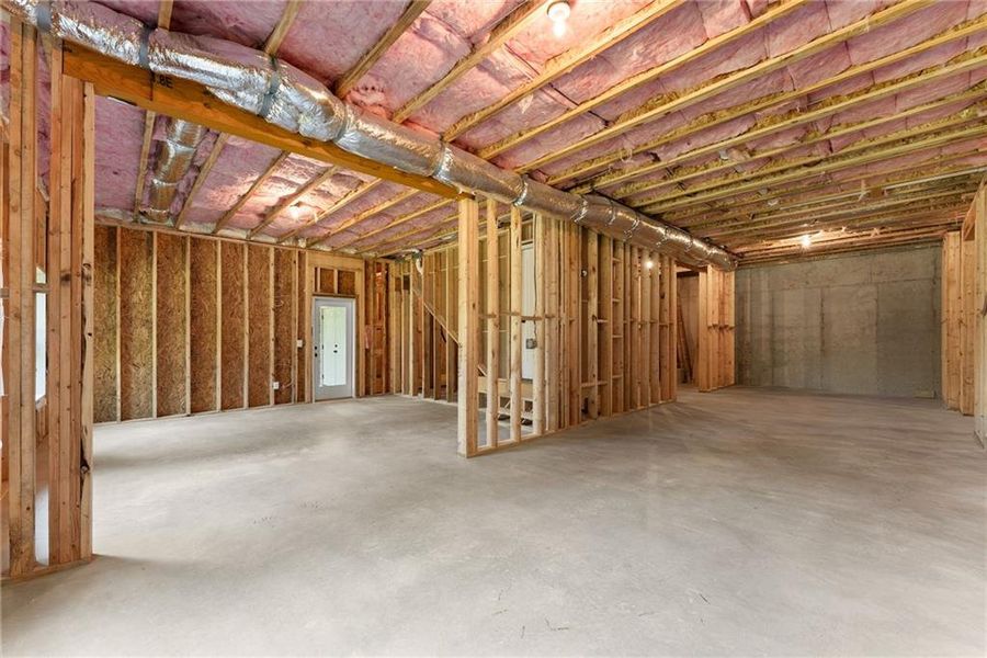 Spacious, unfurnished interior of a new home in , Flowery Branch (Image 18). Spacious, unfurnished interior of a new home in , Flowery Branch (Image 18).