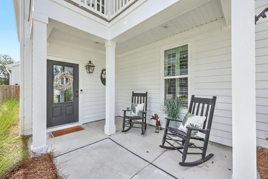 Exterior details and patio area of a home in , Johns Island (Image 26).