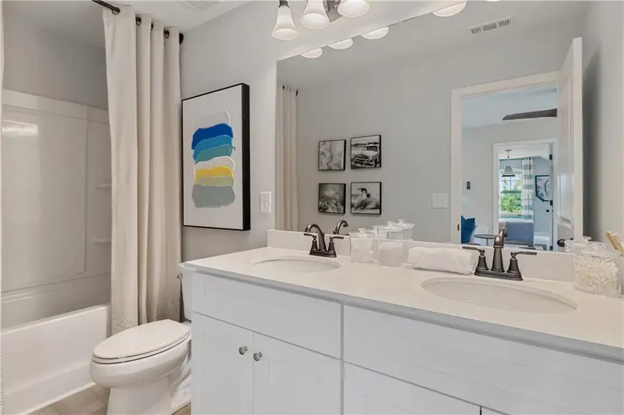 Furnished interior view inside a new home in Abbotts Crossing, Conyers (Image 27).
