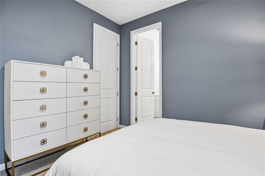 Furnished interior view inside a new home in Seasons at Scenic Terrace, Lake Hamilton (Image 17).