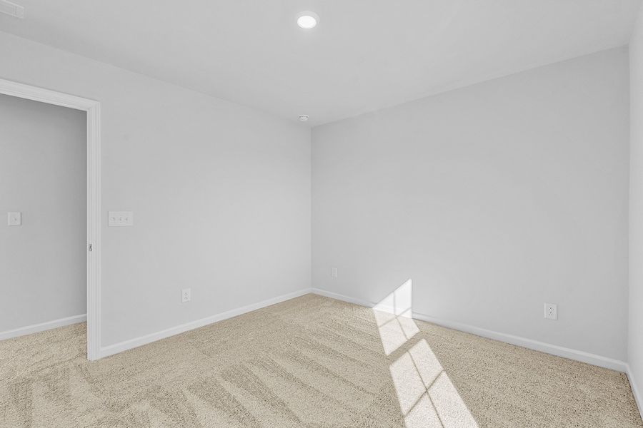 Spacious, unfurnished interior of a new home in Fieldstone, Lexington (Image 38). Spacious, unfurnished interior of a new home in Fieldstone, Lexington (Image 38).