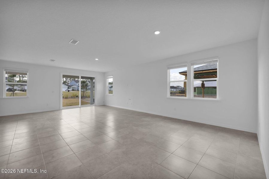 Spacious, unfurnished interior of a new home in Hyland Trail, Green Cove Springs (Image 13). Spacious, unfurnished interior of a new home in Hyland Trail, Green Cove Springs (Image 13).