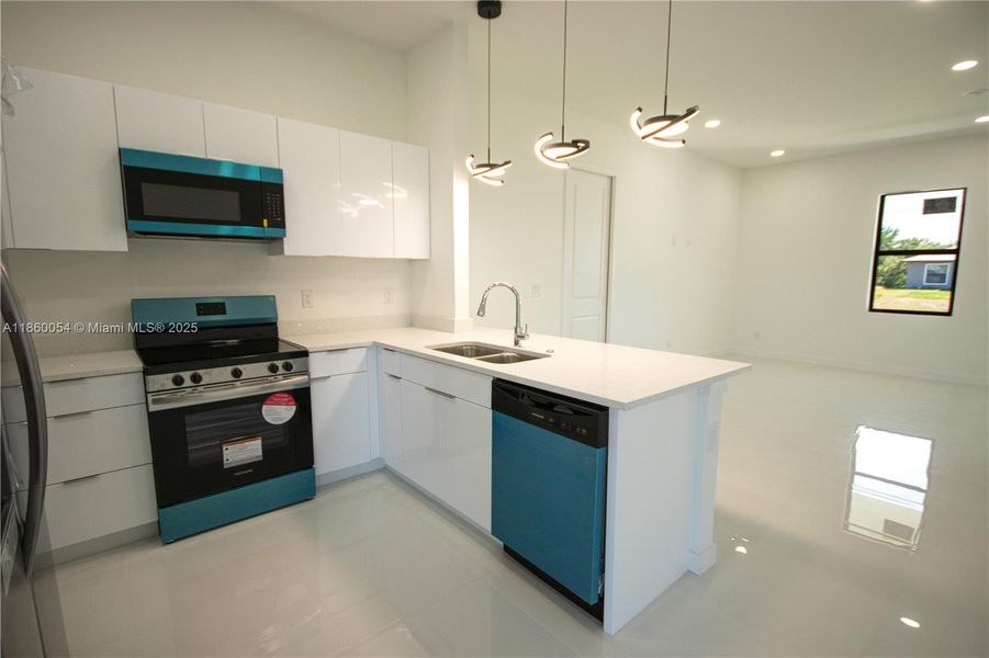 Furnished interior view inside a new home in , Lehigh Acres (Image 13).