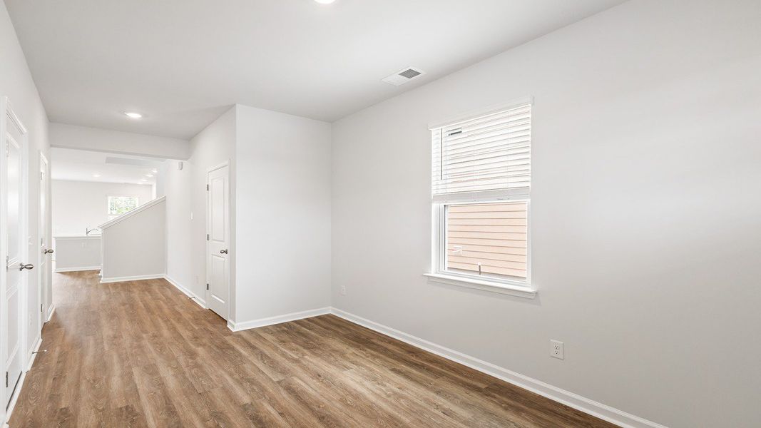 Spacious, unfurnished interior of a new home in Sheep Island, Summerville (Image 14). Spacious, unfurnished interior of a new home in Sheep Island, Summerville (Image 14).