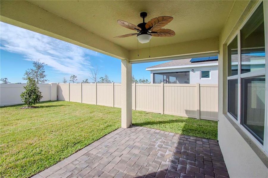 Exterior details and patio area of a home in Tohoqua Reserve, Kissimmee (Image 4).