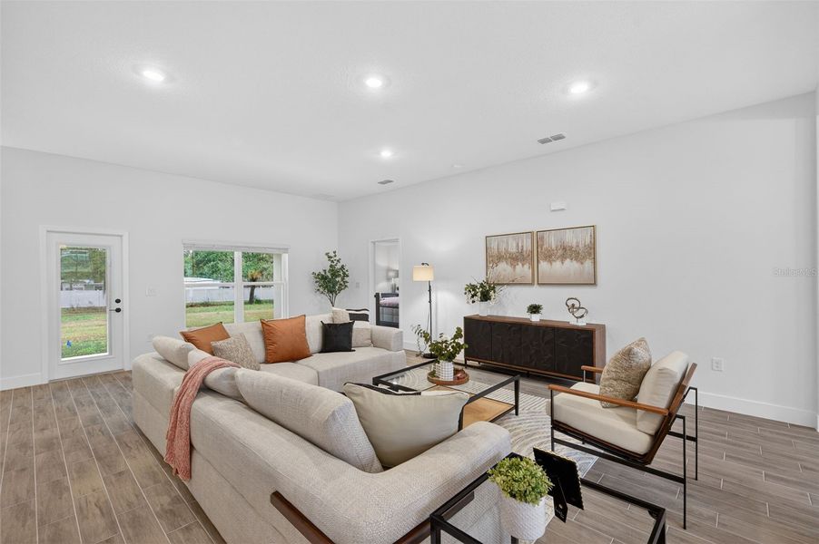 Furnished interior view inside a new home in Hill Country Estates, Dade City (Image 10).