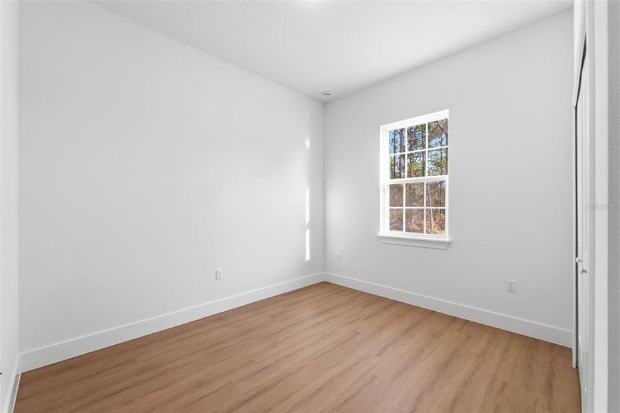 Spacious, unfurnished interior of a new home in , Citrus Springs (Image 15).