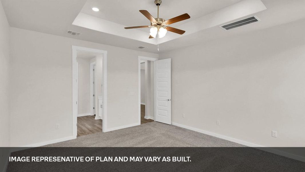 Spacious, unfurnished interior of a new home in Rosenbusch Ranch, Leander (Image 21).