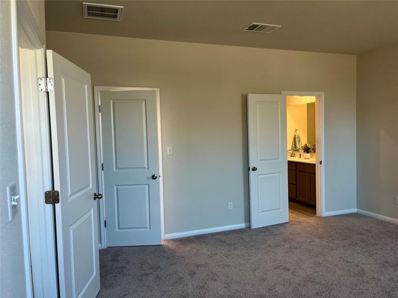 Image 20 of a home in Anthem Cottages.